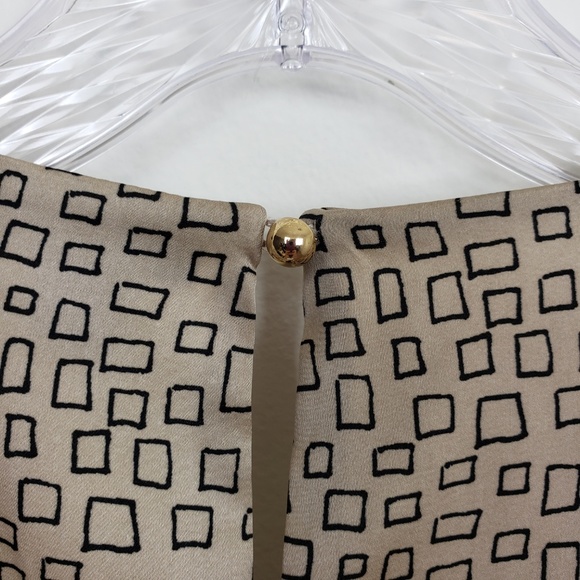 ANN TAYLOR Sleeveless Blouse - Picture 6 of 7